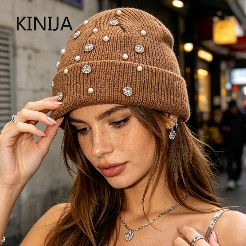 Berretto Invernale Lavorato a  - Beanie Cuffed Knit recensione e prezzo