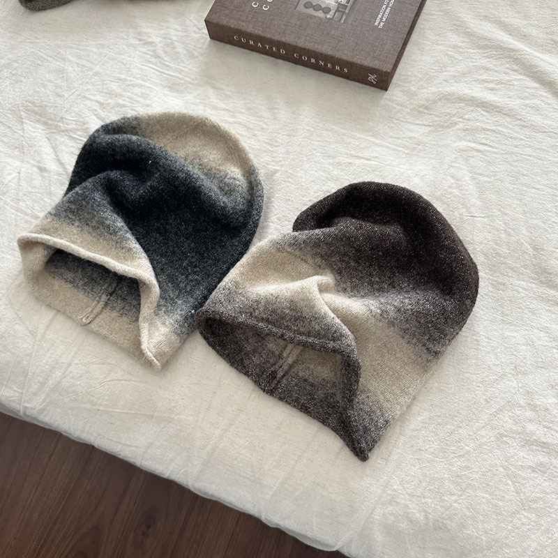Berretto Invernale da Donna in - Beanie Cuffed Knit recensione e prezzo